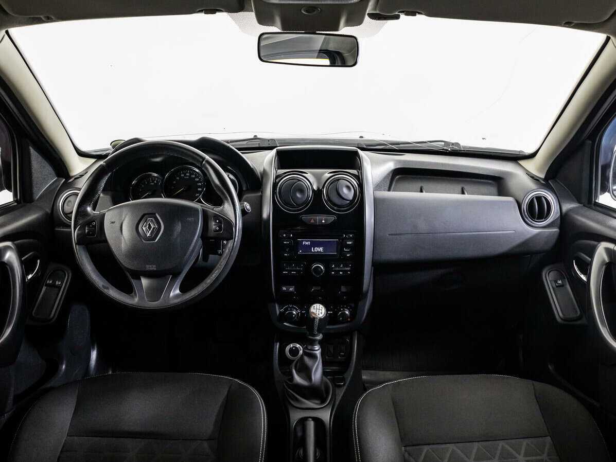 Renault Duster с пробегом — 2016 год. Фото: #8