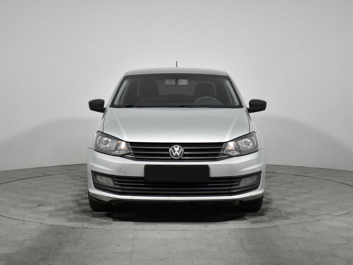 Volkswagen Polo с пробегом — 2016 год. Фото: #1