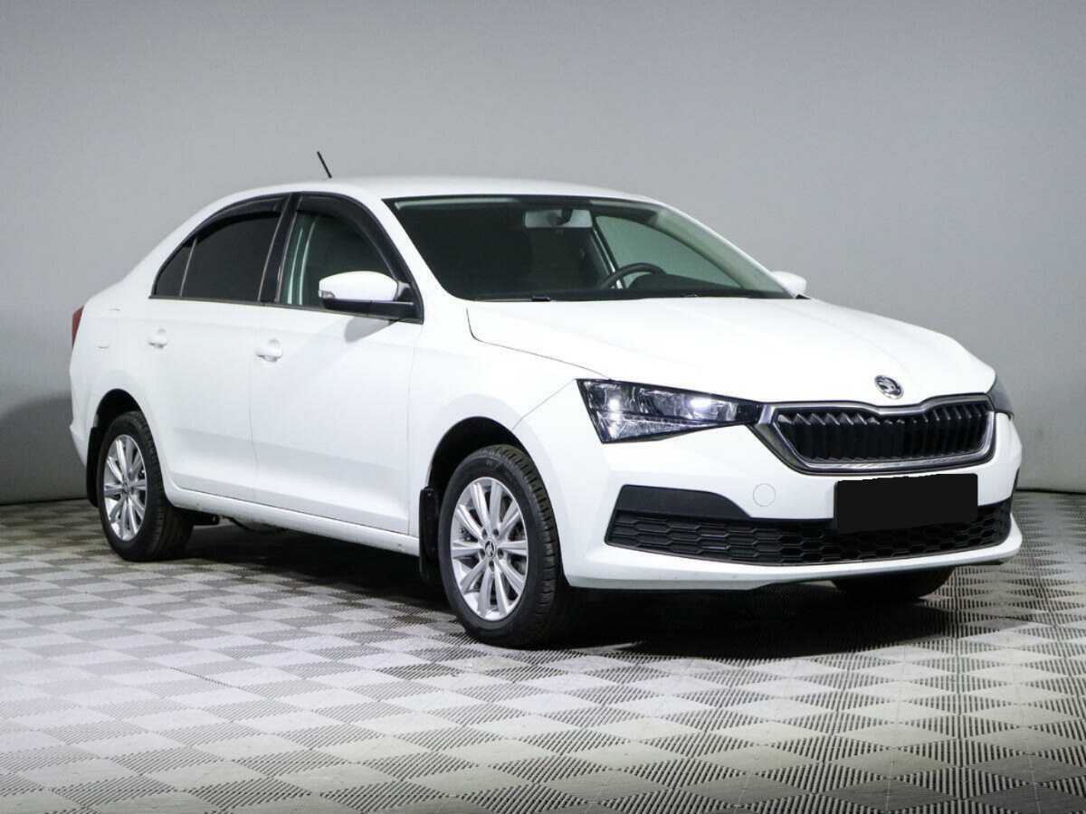 Skoda Rapid с пробегом — 2021 год. Фото: #2