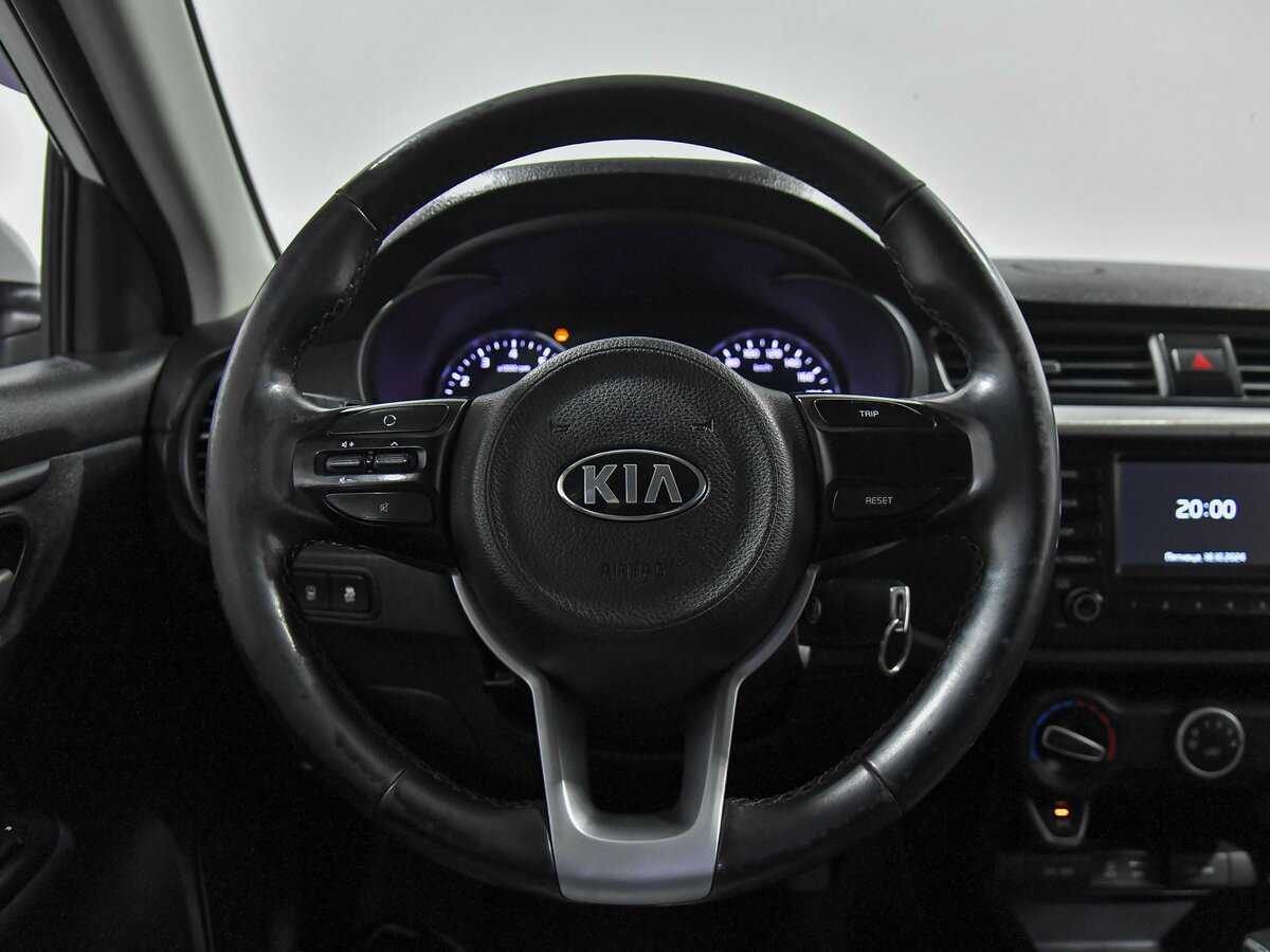 Kia Rio с пробегом — 2018 год. Фото: #7