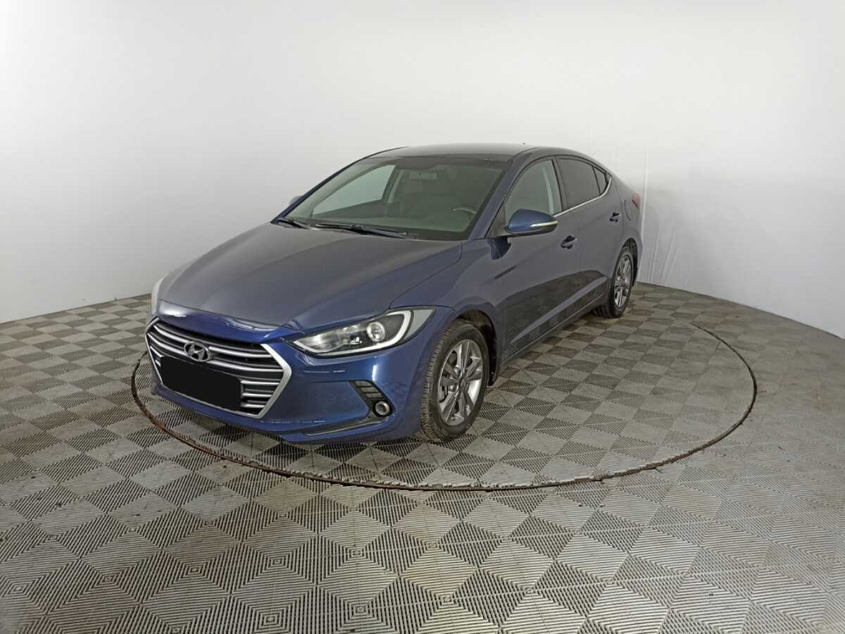 Hyundai Elantra с пробегом — 2018 год. Посмотреть фото