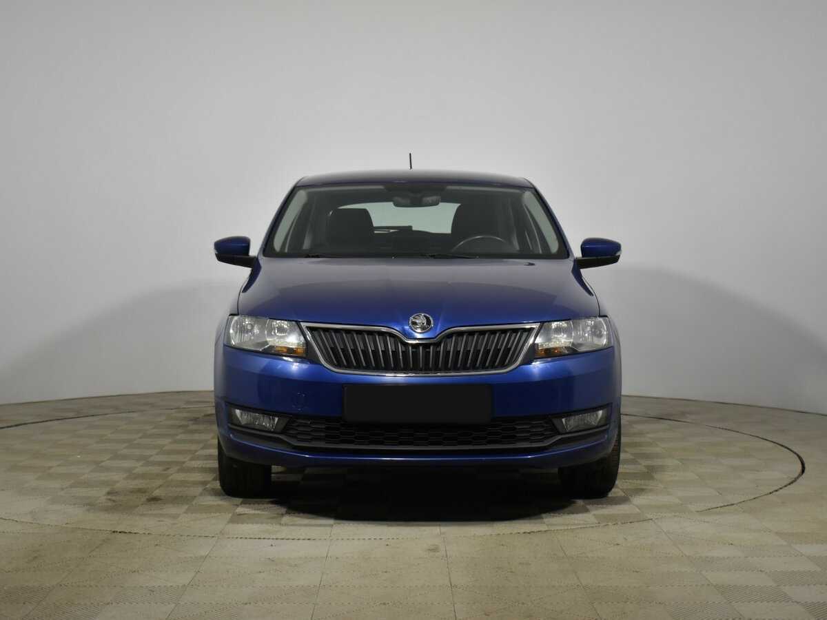 Skoda Rapid с пробегом — 2018 год. Фото: #1