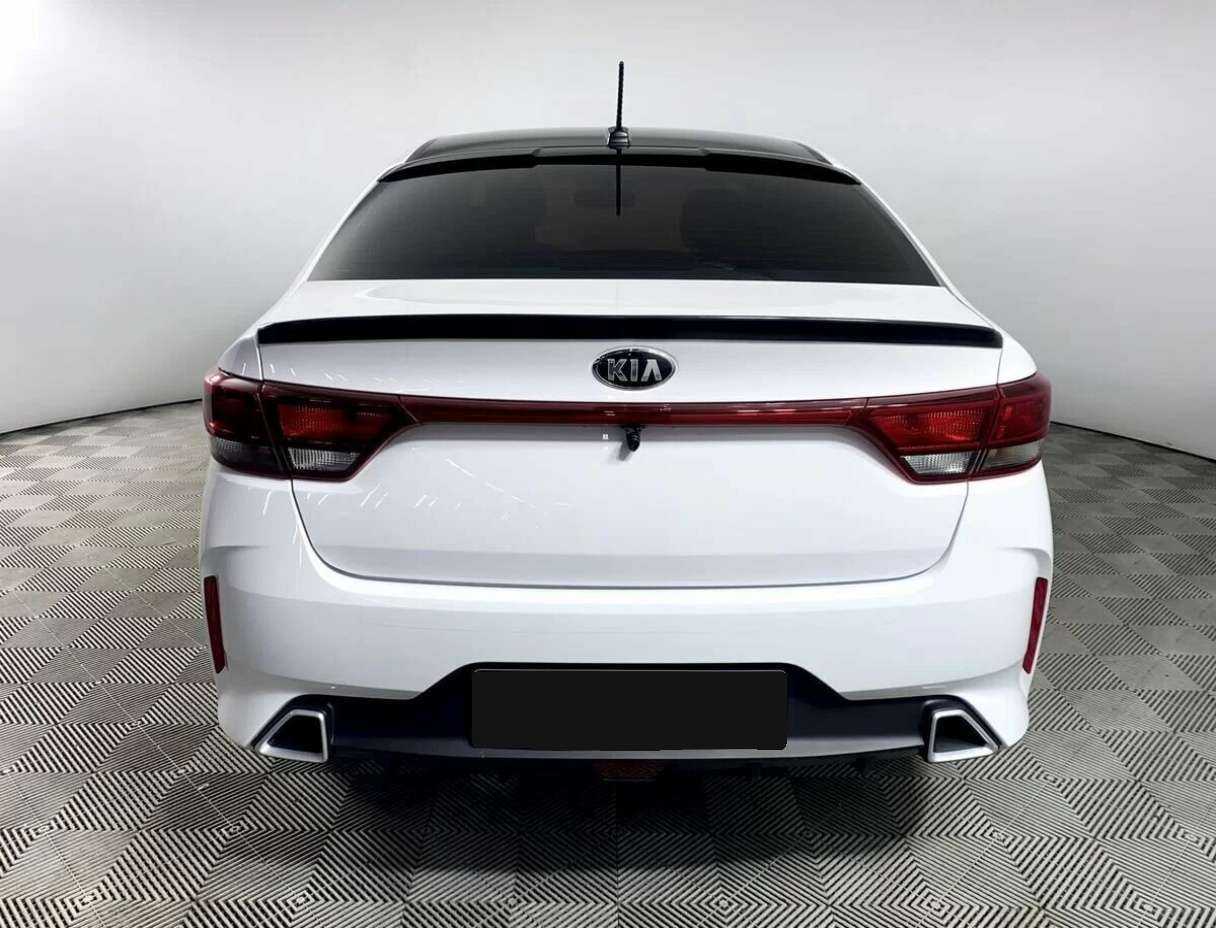 Kia Rio с пробегом — 2021 год. Фото: #4