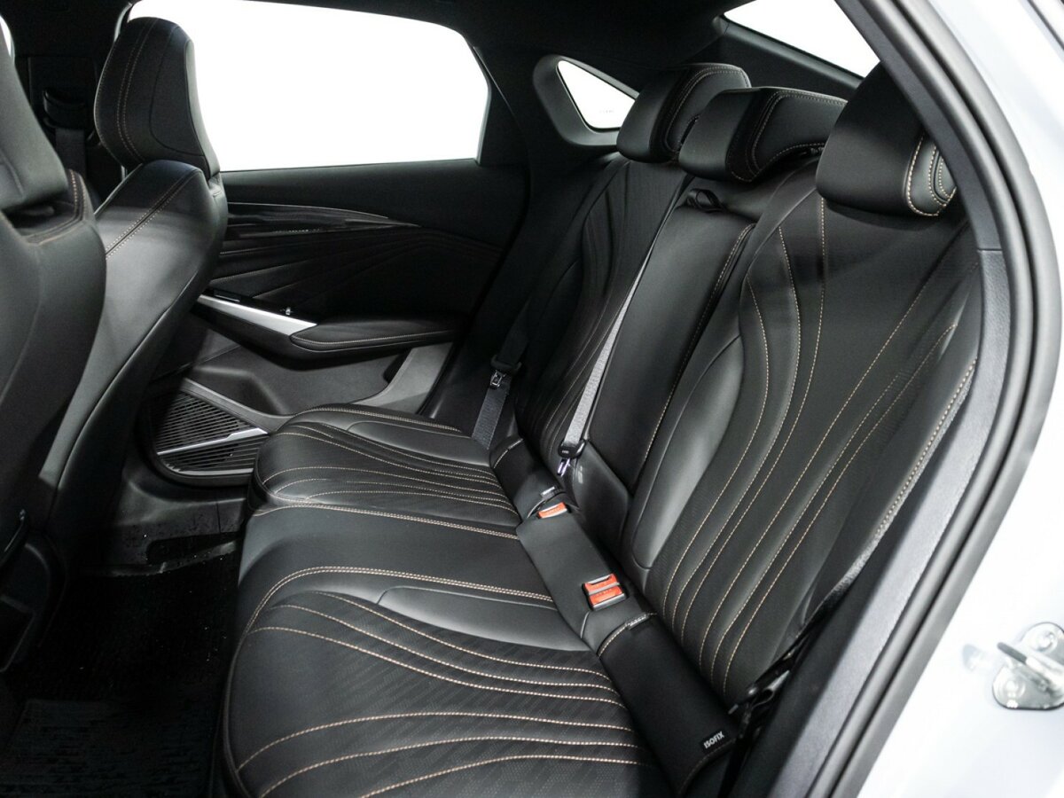 Geely Preface с пробегом — 2024 год. Фото: #8