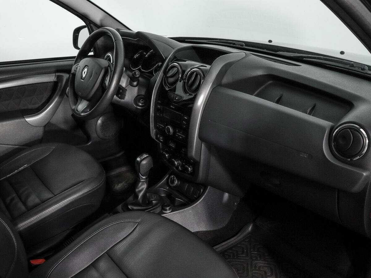 Renault Duster с пробегом — 2018 год. Фото: #10
