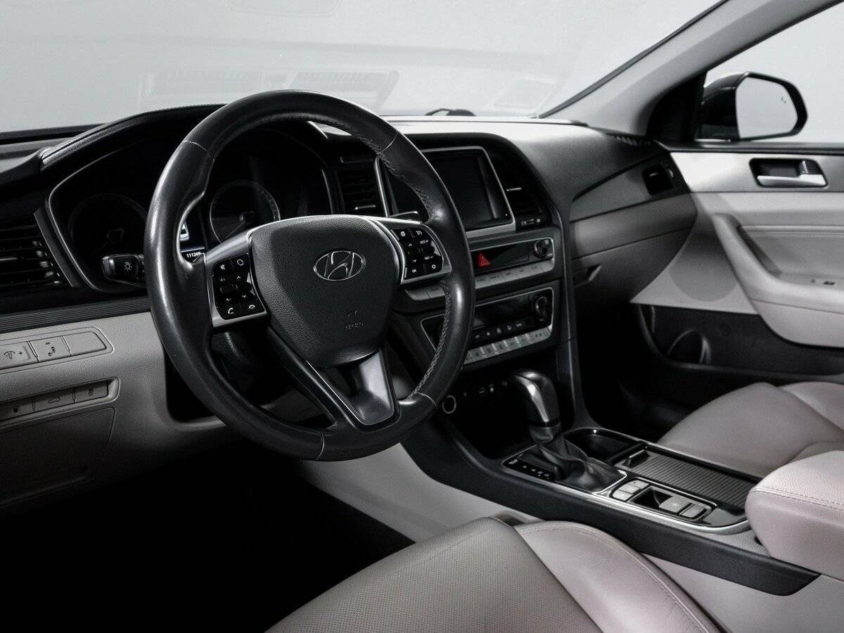 Hyundai Sonata с пробегом — 2017 год. Фото: #13