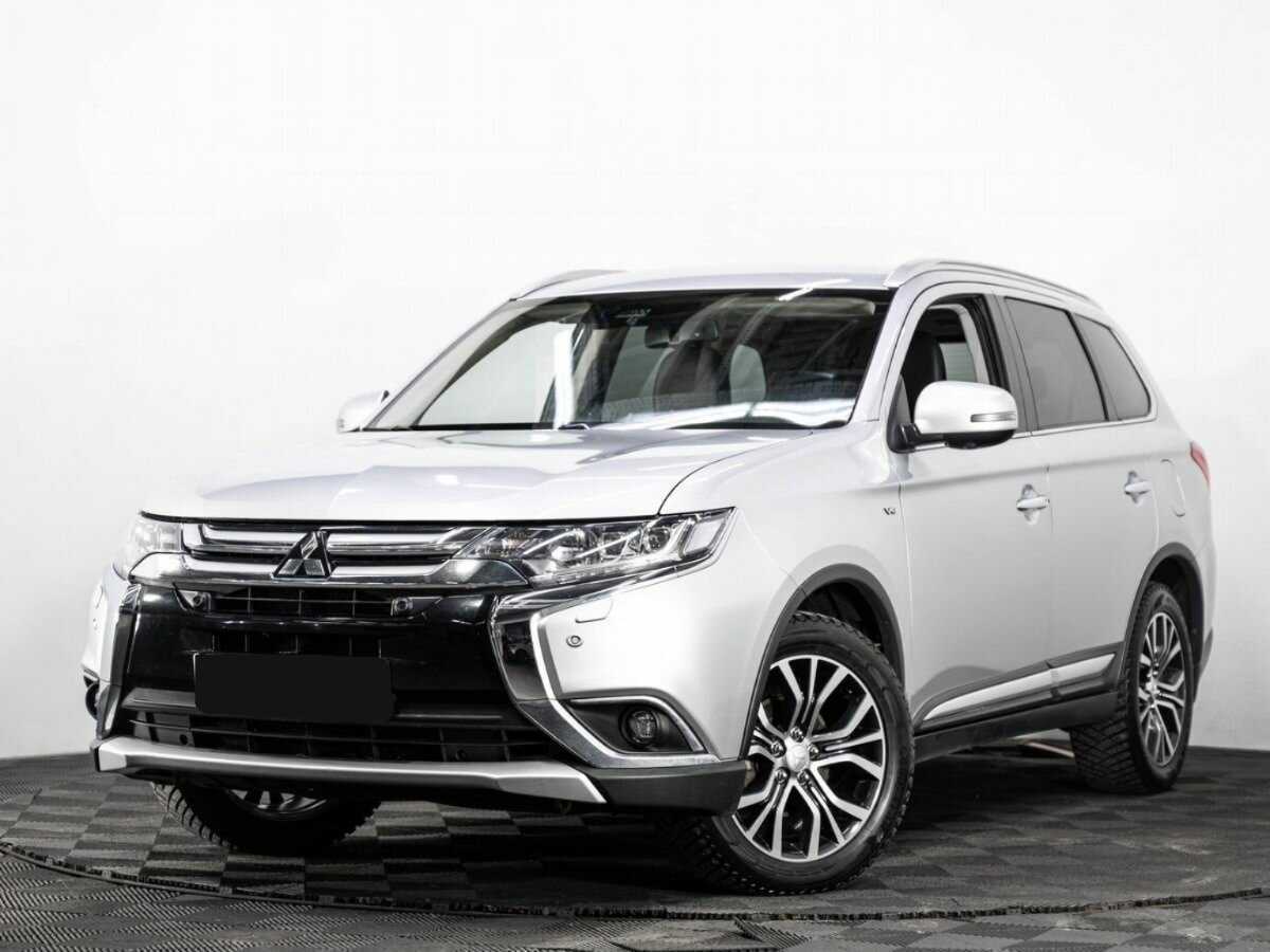 Mitsubishi Outlander с пробегом — 2018 год. Посмотреть фото