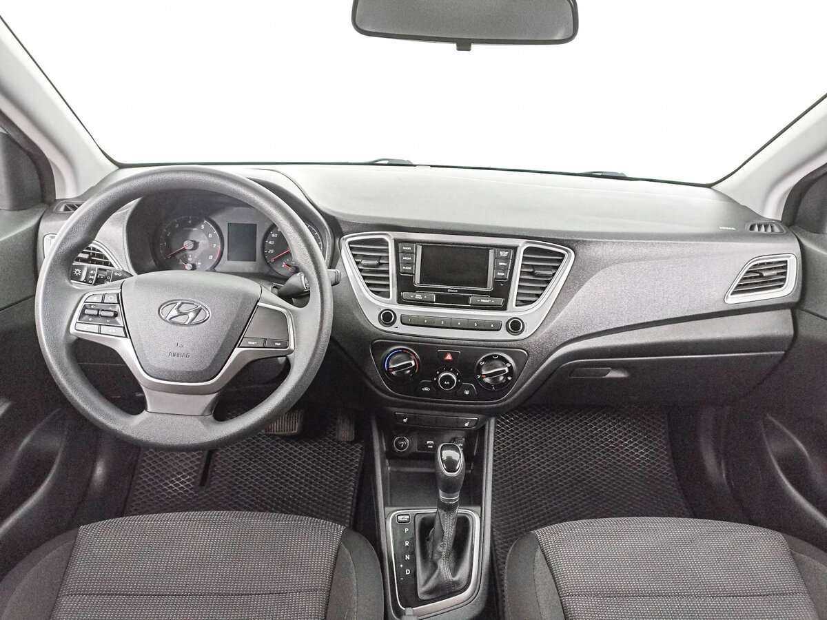 Hyundai Solaris с пробегом — 2020 год. Фото: #13