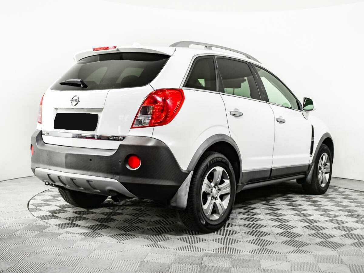 Opel Antara с пробегом — 2012 год. Фото: #4