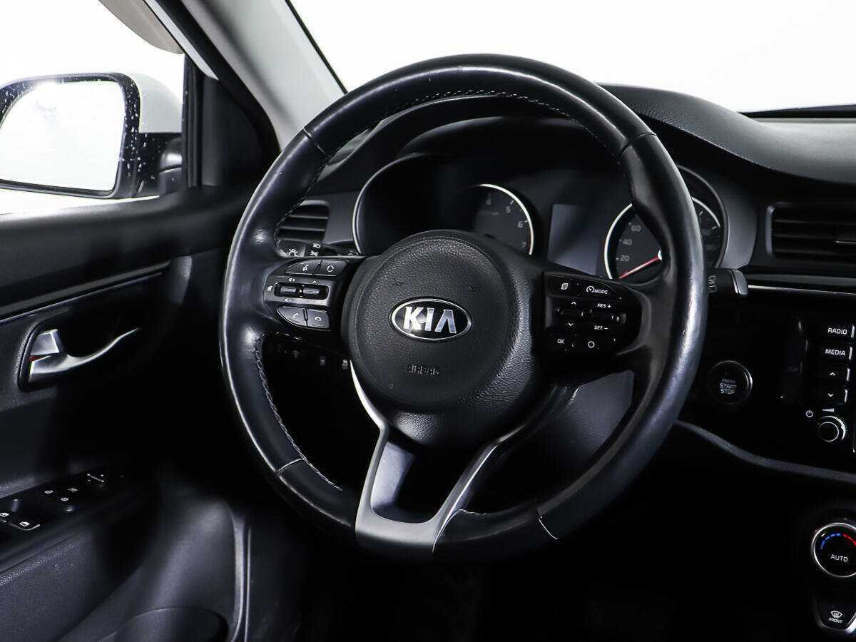 Kia Rio с пробегом — 2018 год. Фото: #14