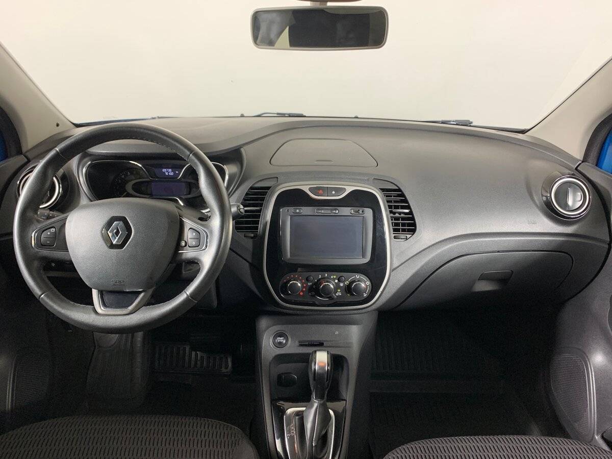 Renault Kaptur с пробегом — 2016 год. Фото: #11