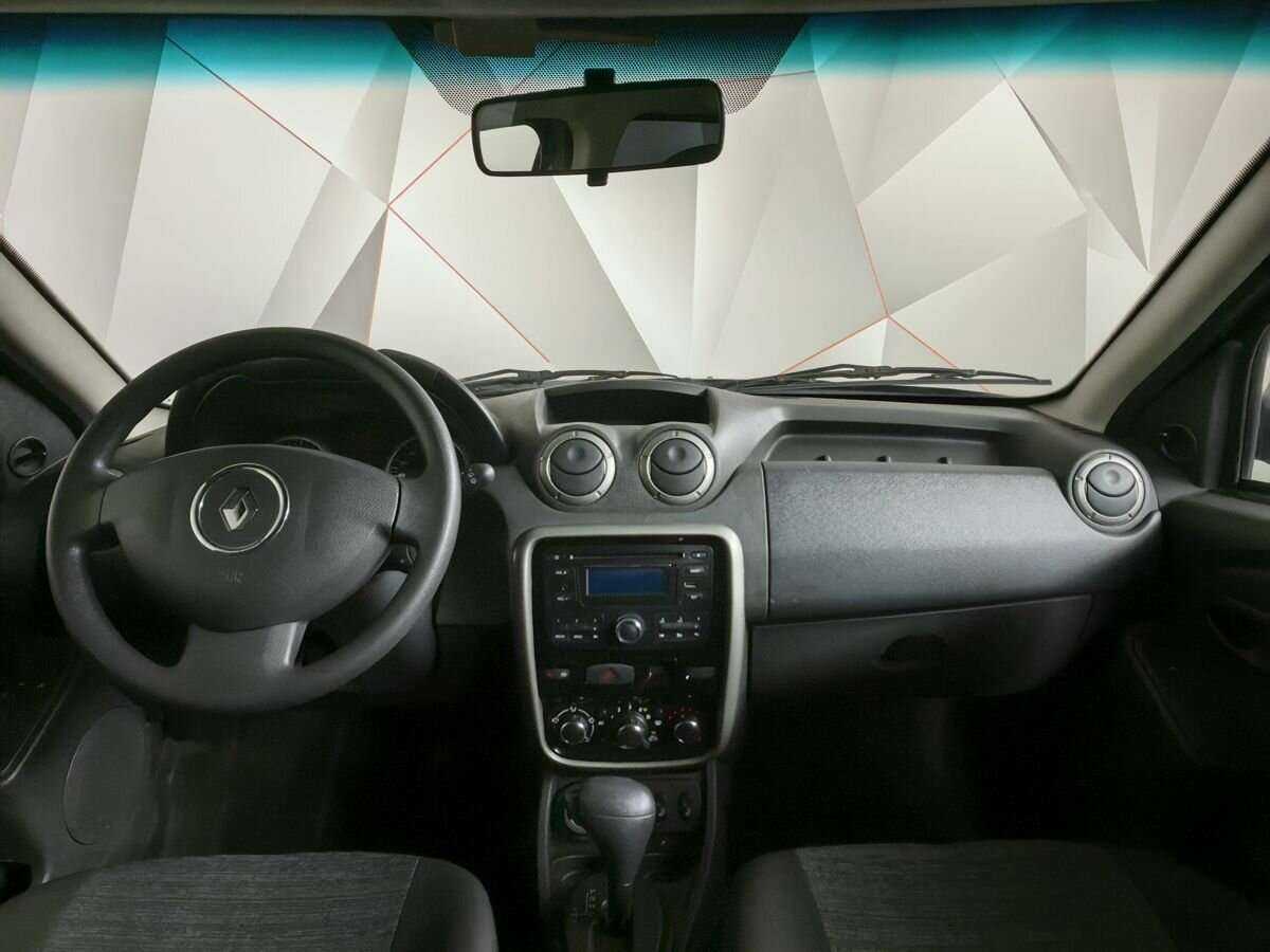 Renault Duster с пробегом — 2014 год. Фото: #8