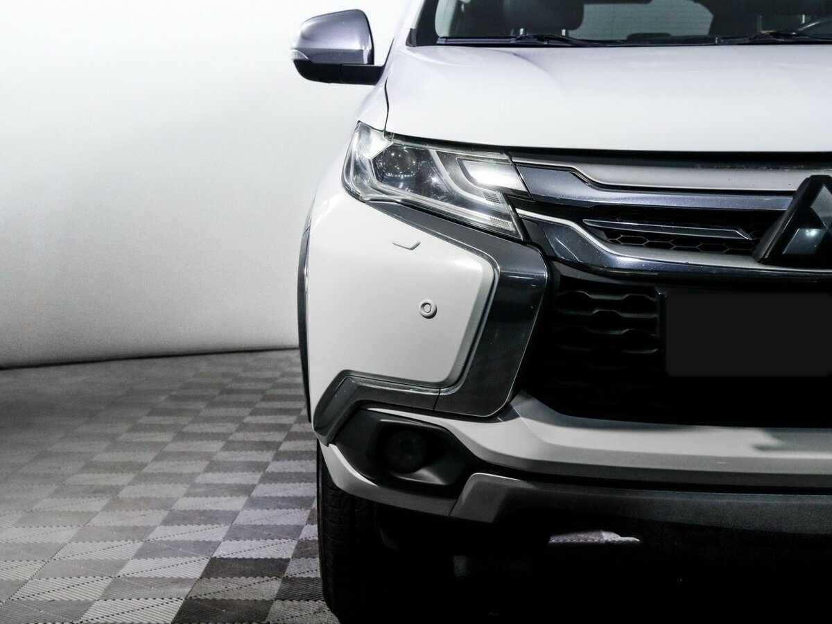 Mitsubishi Pajero Sport с пробегом — 2019 год. Фото: #17