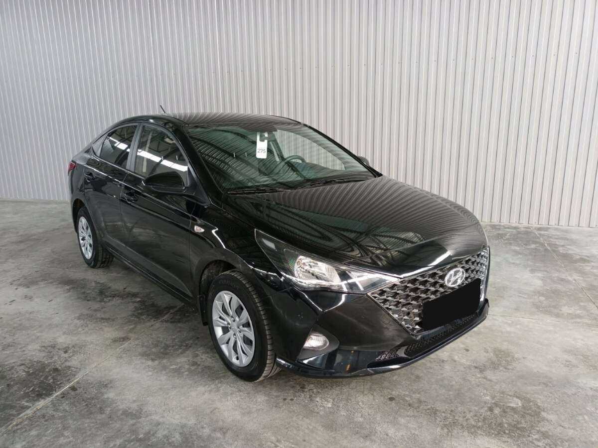 Hyundai Solaris с пробегом — 2020 год. Фото: #2
