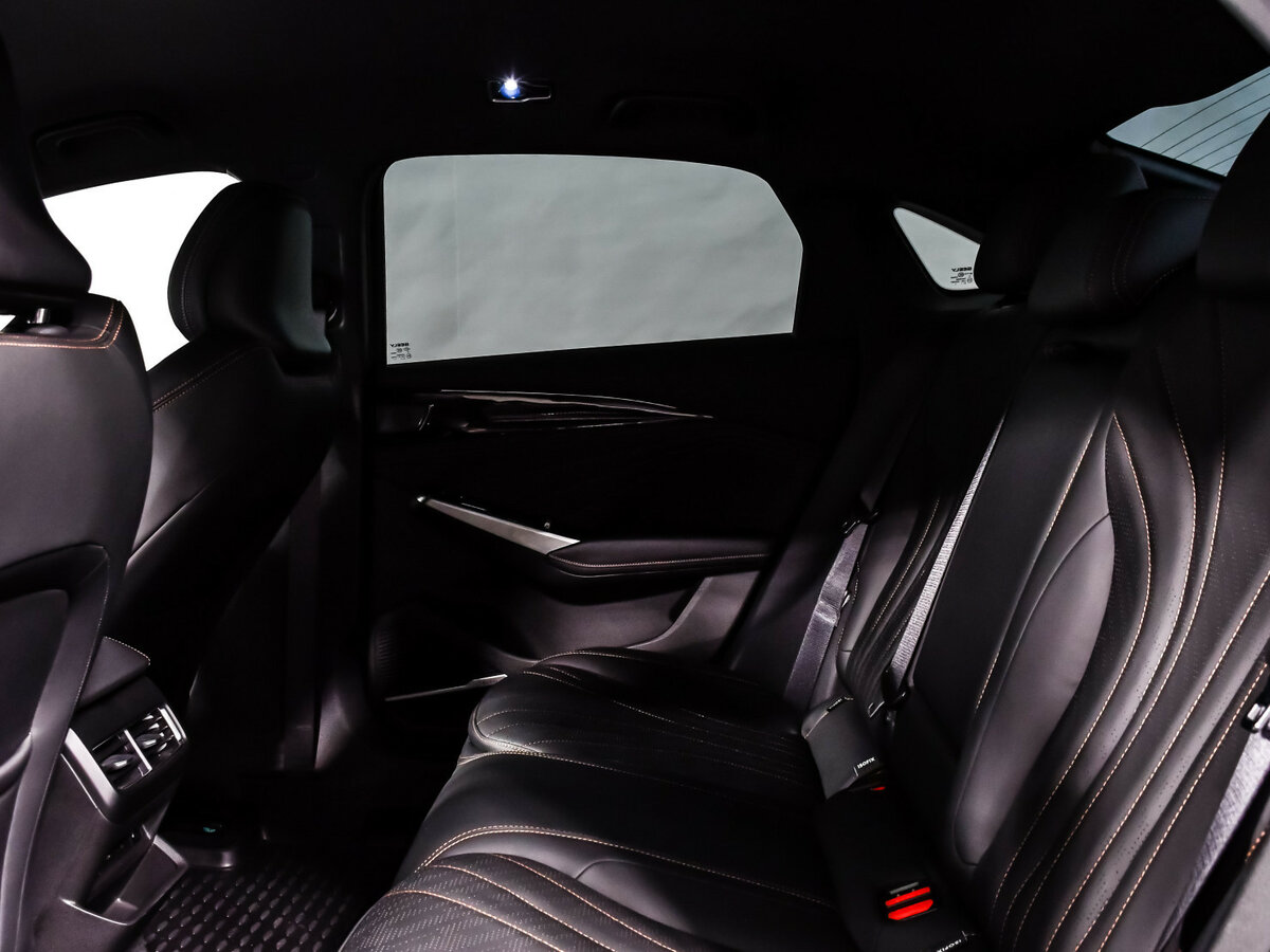 Geely Preface с пробегом — 2024 год. Фото: #12