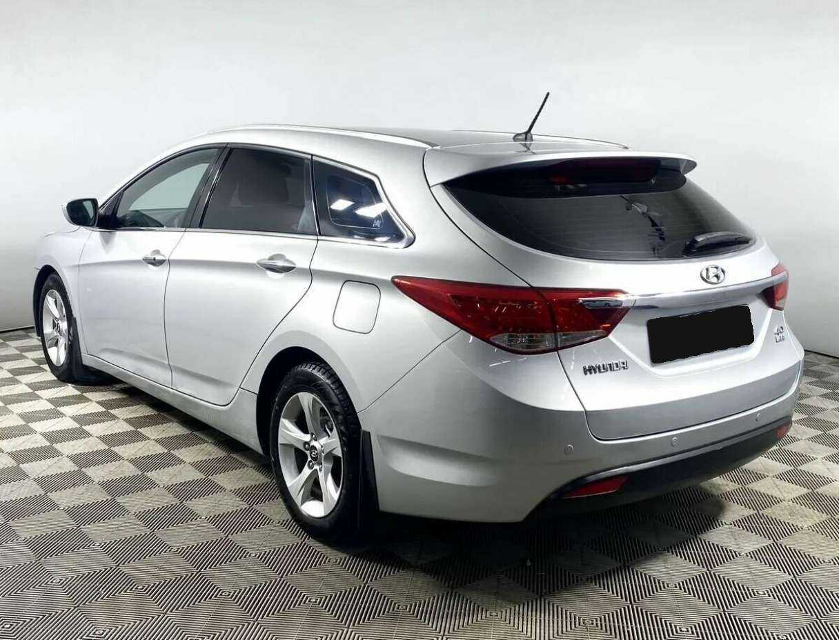 Hyundai i40 с пробегом — 2013 год. Фото: #4