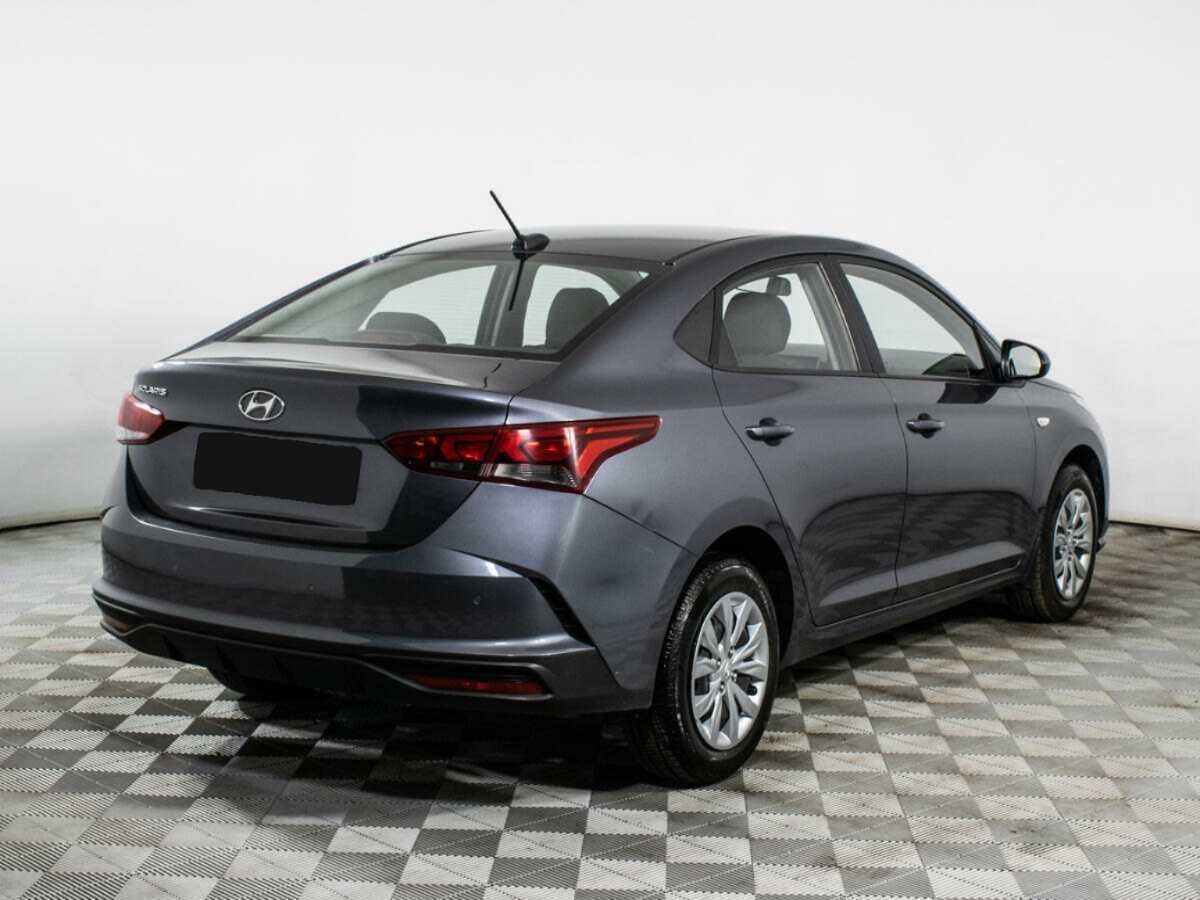 Hyundai Solaris с пробегом — 2021 год. Фото: #3
