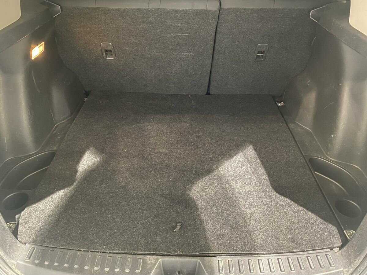 FAW Besturn X80 с пробегом — 2017 год. Фото: #12