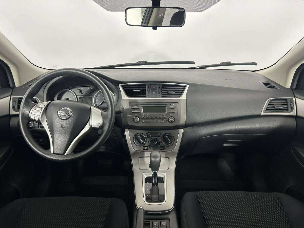 Nissan Sentra с пробегом — 2014 год. Фото: #6