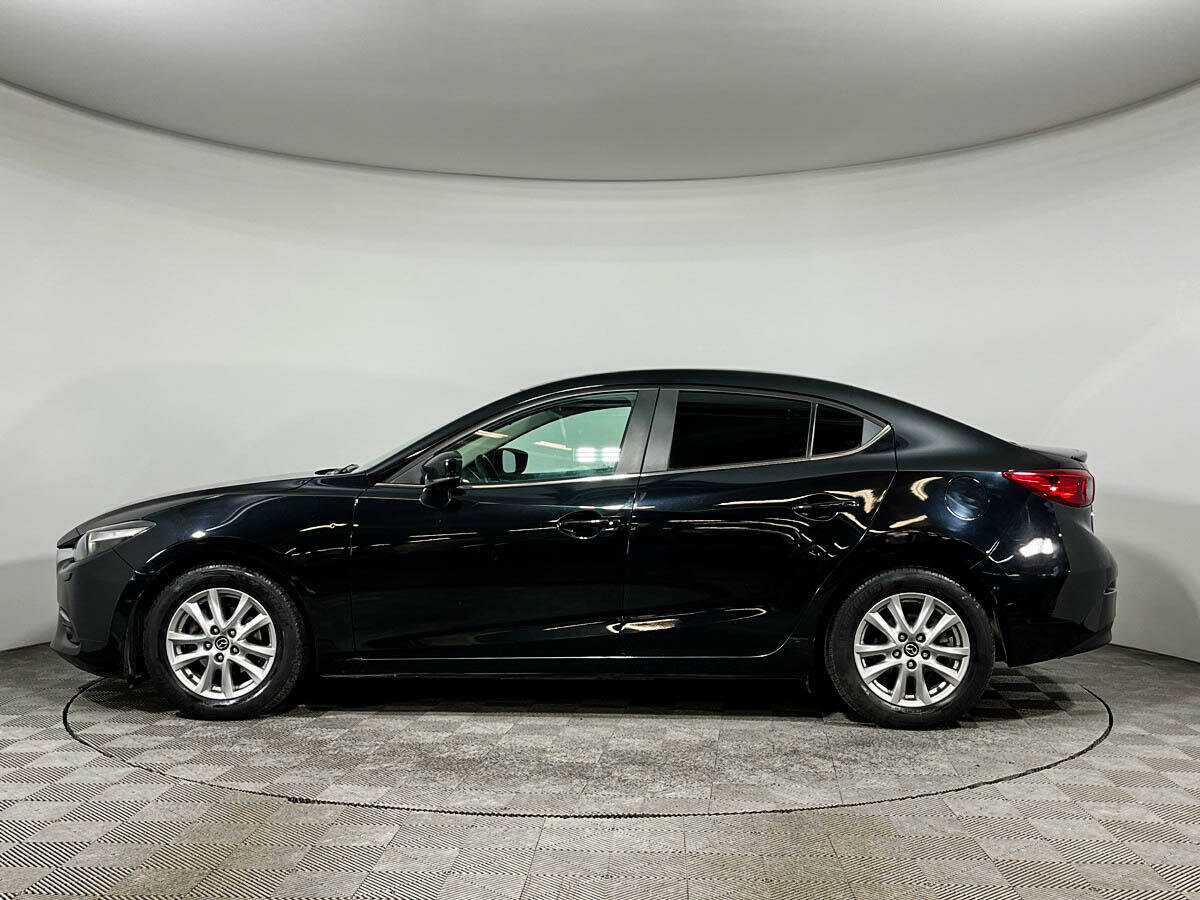 Mazda 3 с пробегом — 2017 год. Фото: #7
