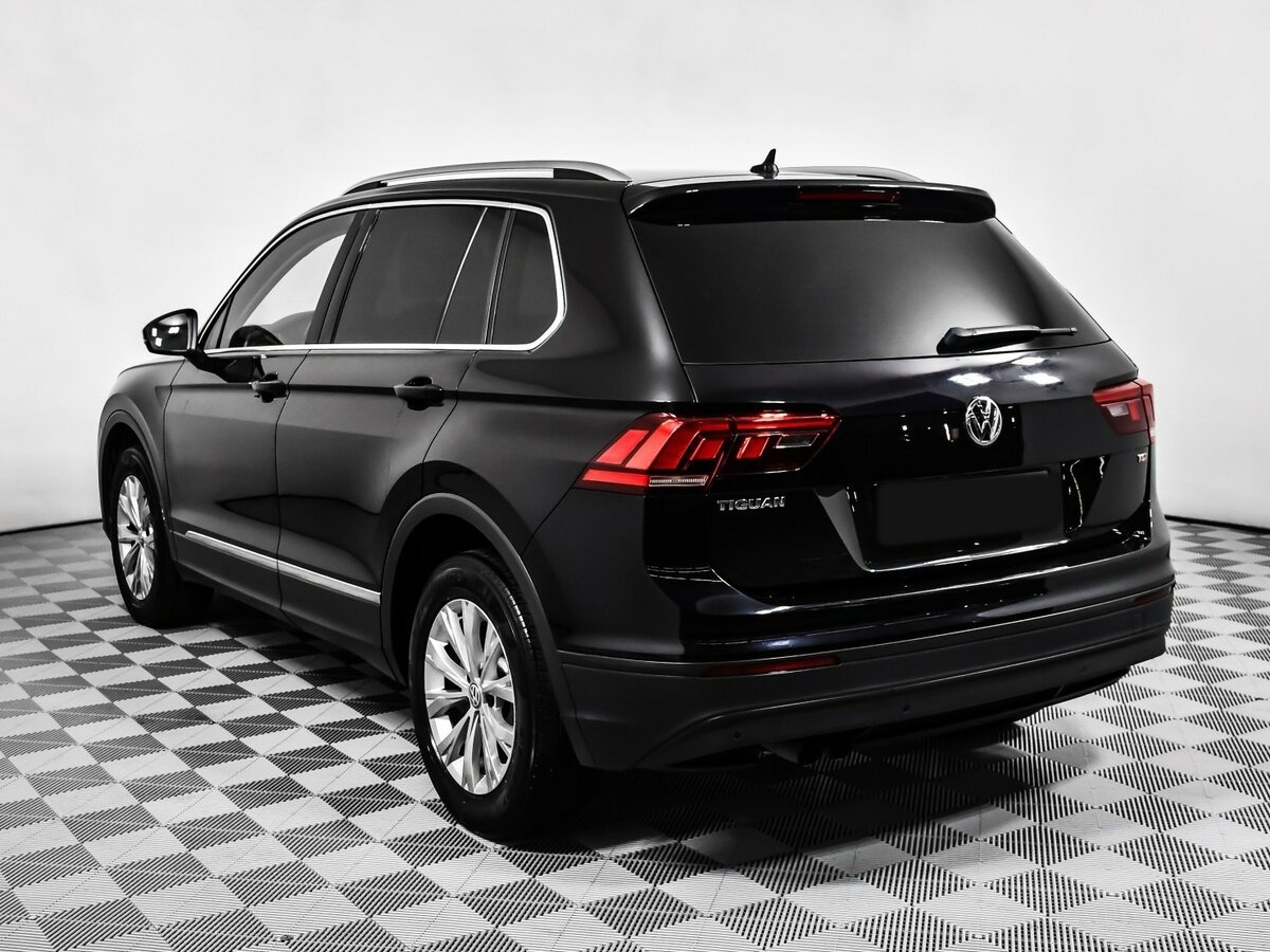 Volkswagen Tiguan с пробегом — 2017 год. Фото: #6