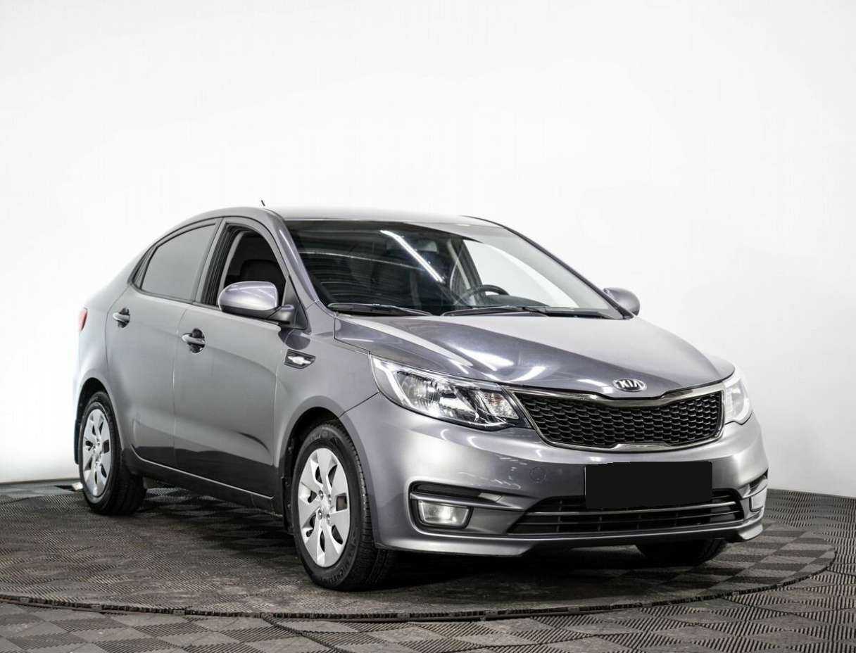 Kia Rio с пробегом — 2015 год. Фото: #2