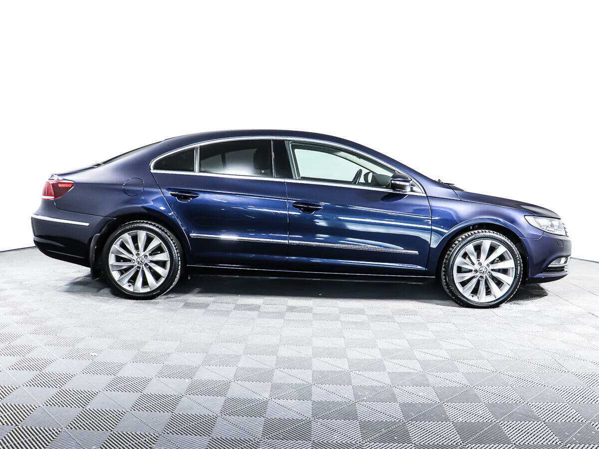 Volkswagen Passat CC с пробегом — 2013 год. Фото: #3