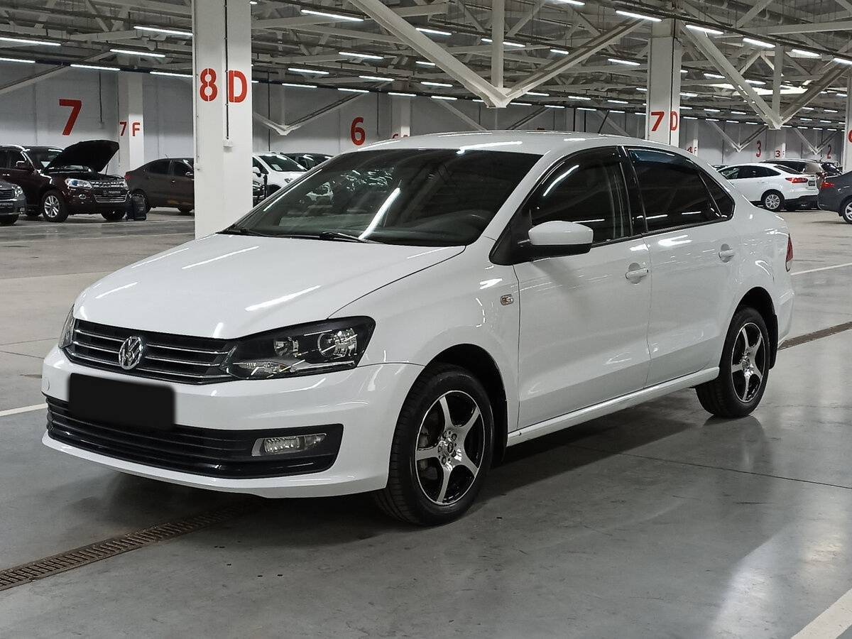 Volkswagen Polo с пробегом — 2016 год. Фото: #0