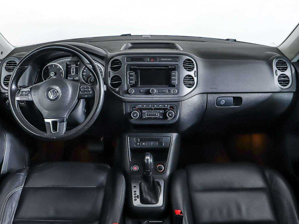 Volkswagen Tiguan с пробегом — 2013 год. Фото: #10