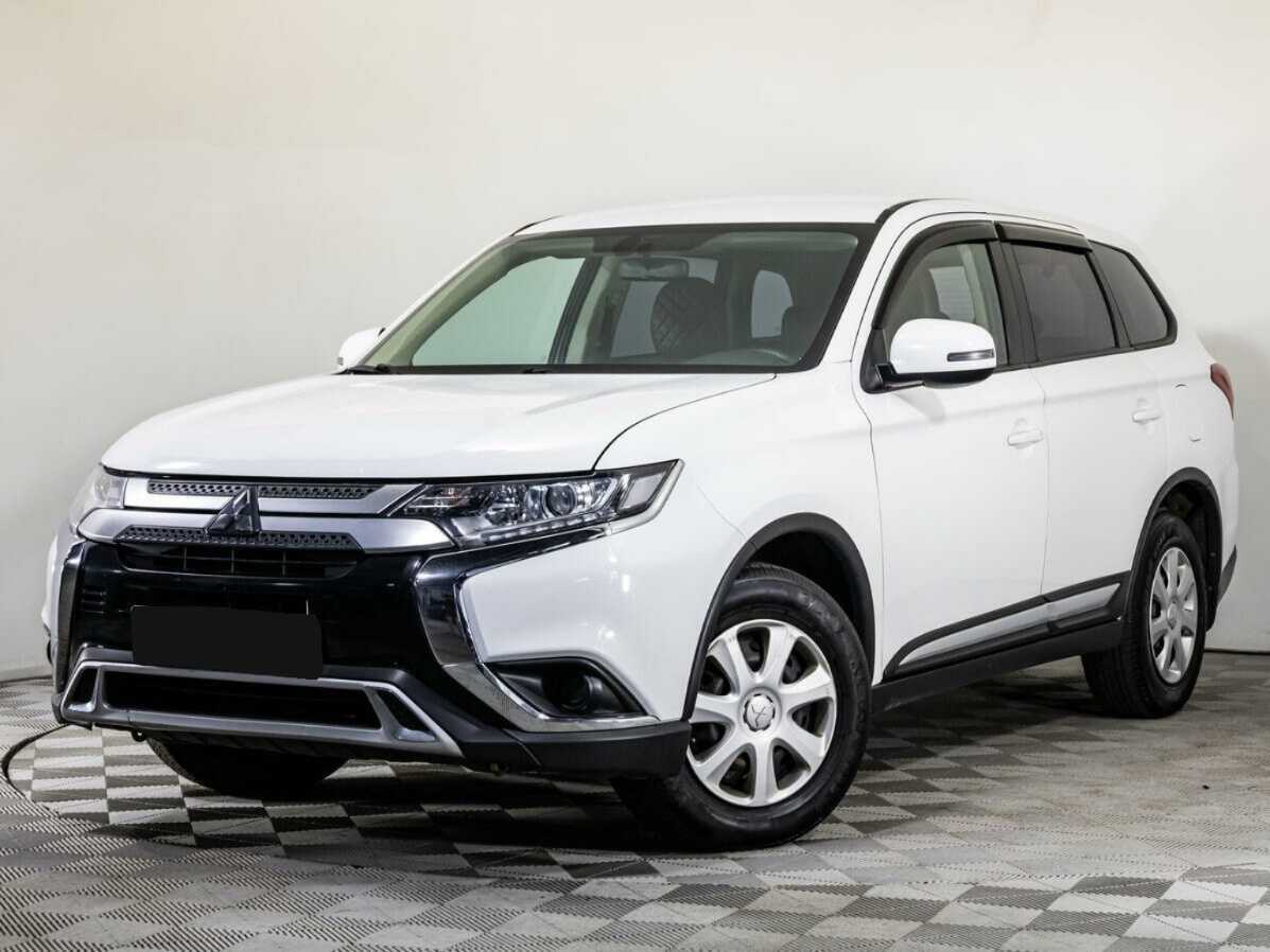 Mitsubishi Outlander с пробегом — 2020 год. Фото: #0