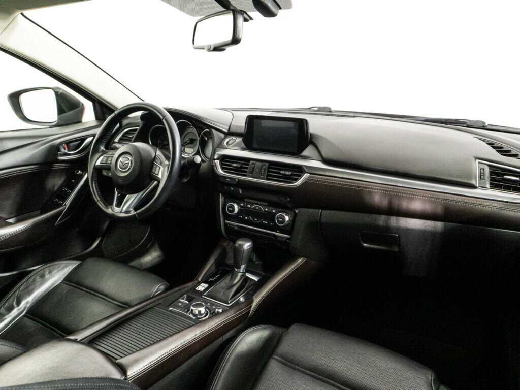 Mazda 6 с пробегом — 2016 год. Фото: #8