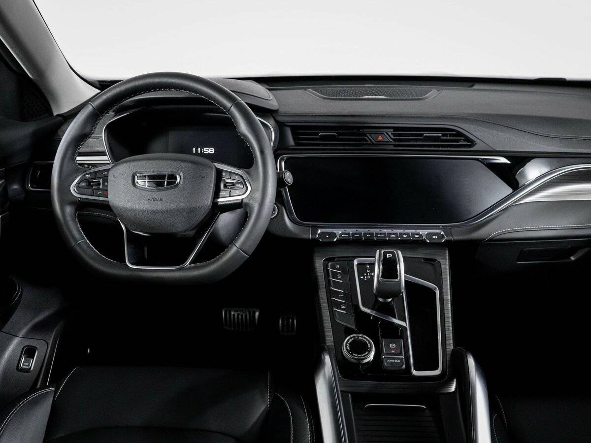 Geely Atlas Pro с пробегом — 2022 год. Фото: #11