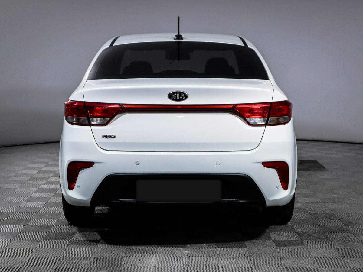 Kia Rio с пробегом — 2018 год. Фото: #4