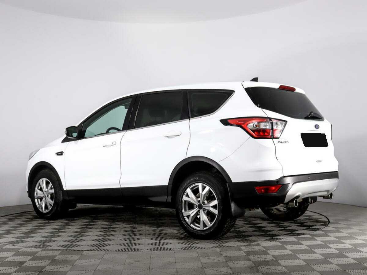 Ford Kuga с пробегом — 2018 год. Фото: #6