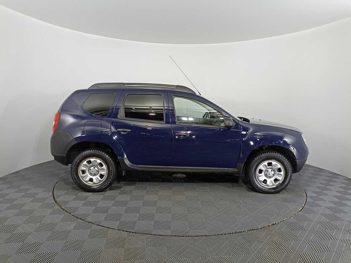 Renault Duster с пробегом — 2013 год. Фото: #3