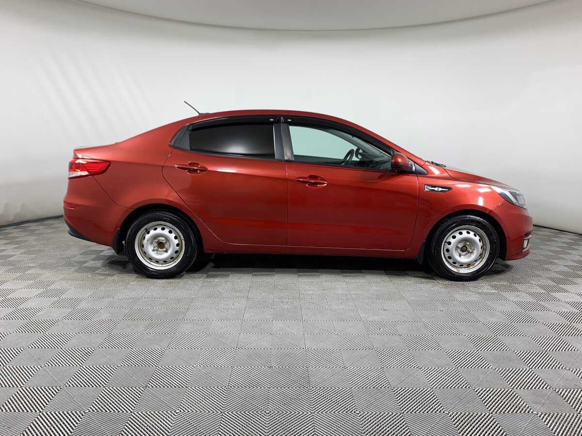 Kia Rio с пробегом — 2017 год. Фото: #3