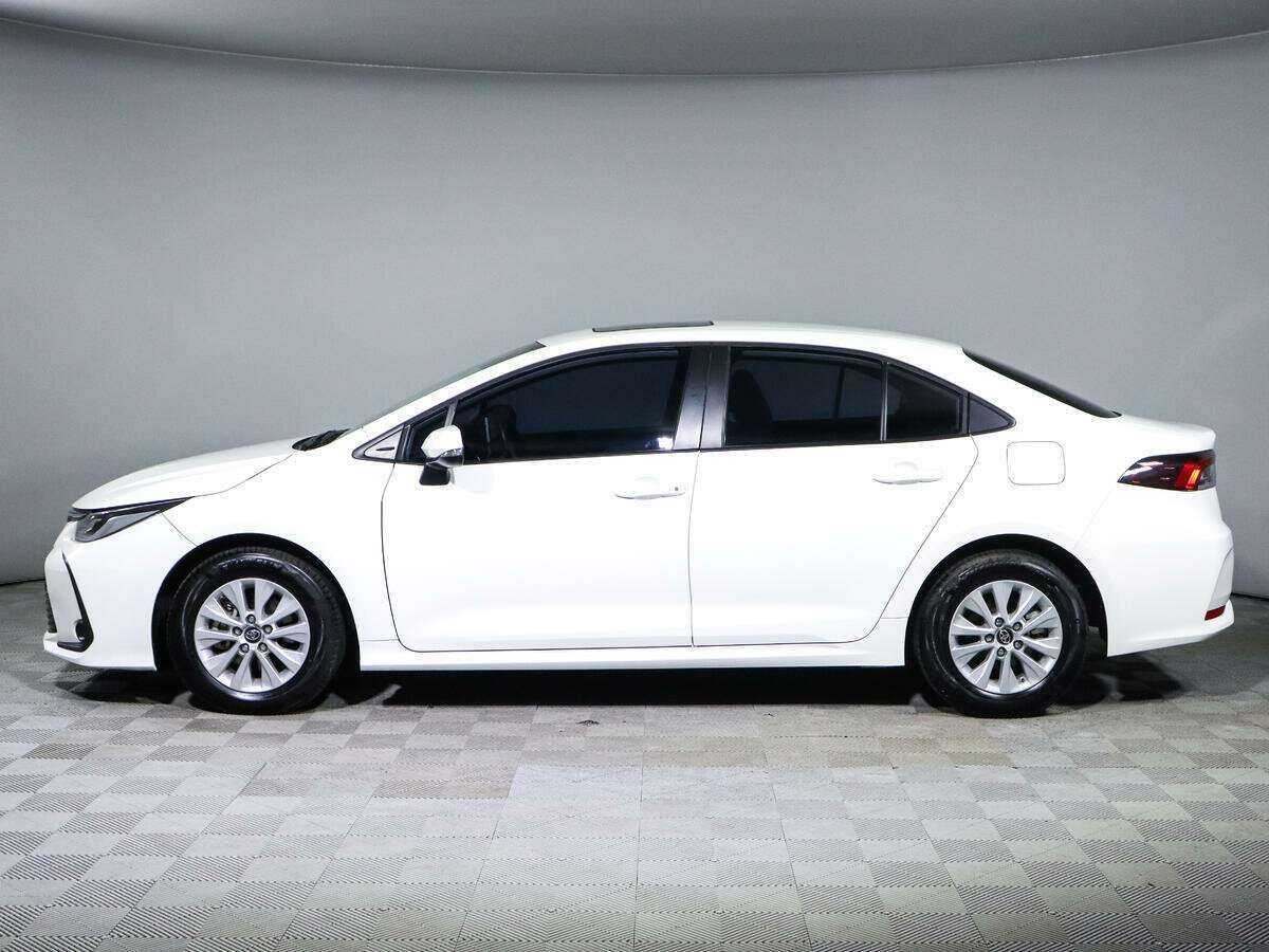 Toyota Corolla с пробегом — 2022 год. Фото: #7