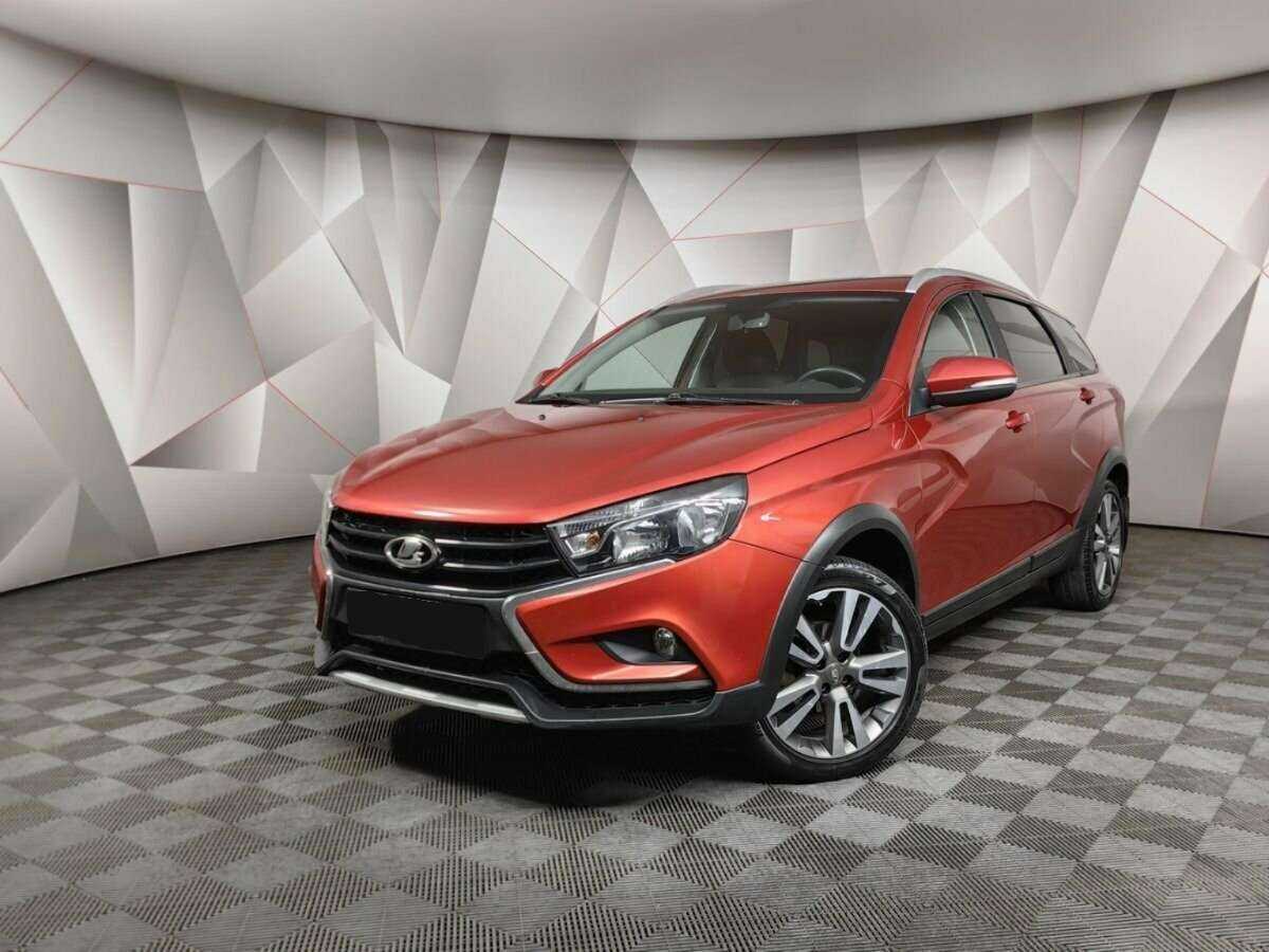 Lada (ВАЗ) Vesta с пробегом — 2019 год. Посмотреть фото