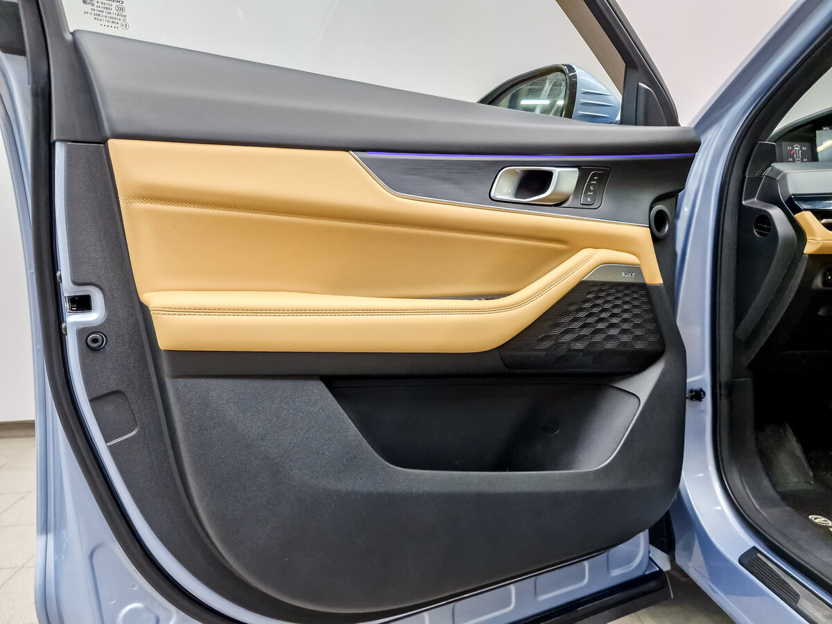 Changan UNI-K с пробегом — 2023 год. Фото: #18