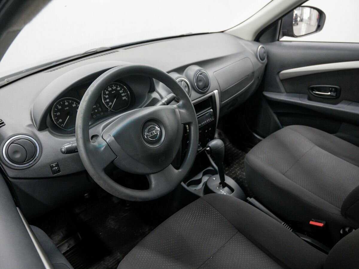 Nissan Almera с пробегом — 2013 год. Фото: #12
