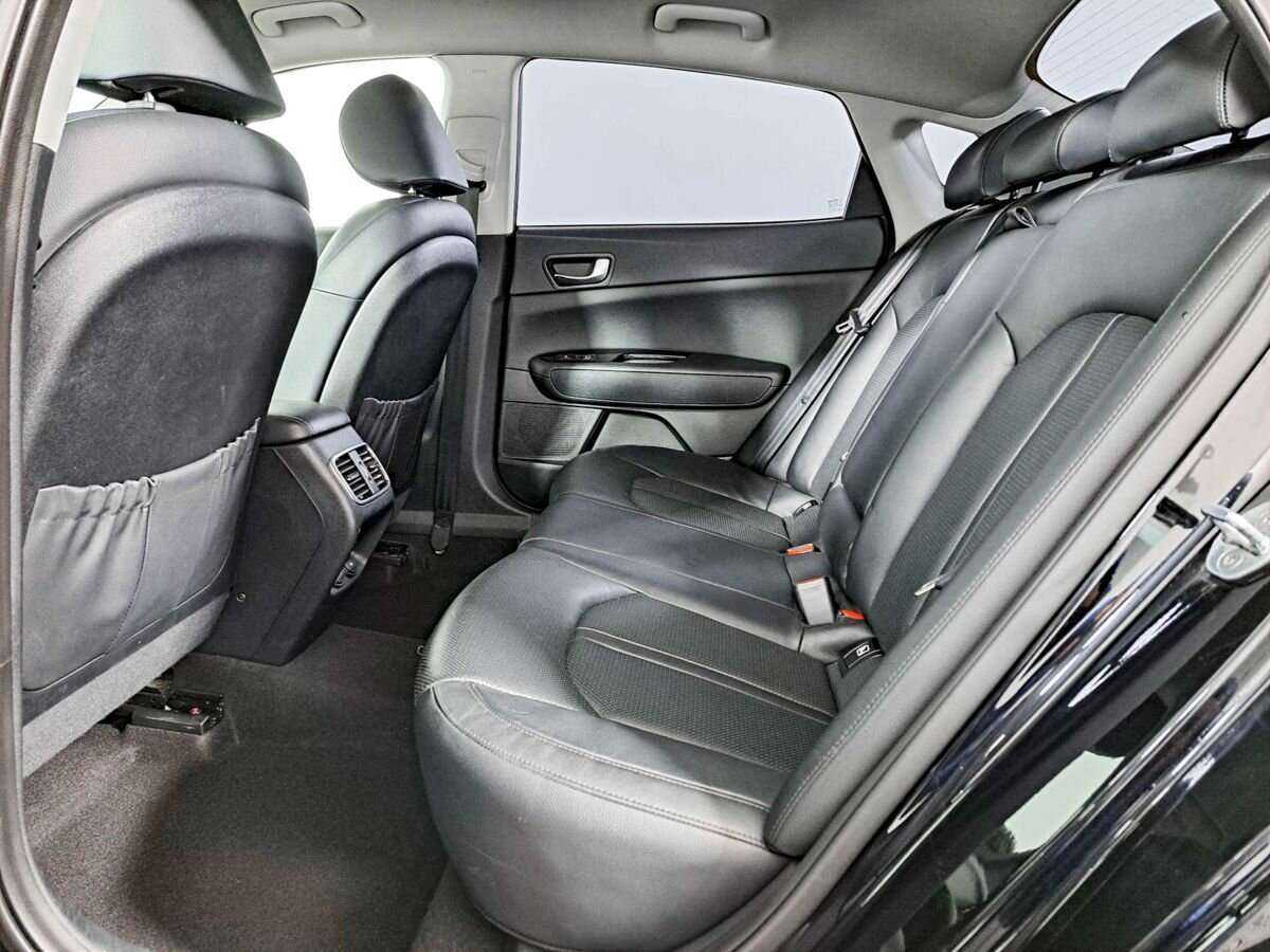 Kia Optima с пробегом — 2016 год. Фото: #11