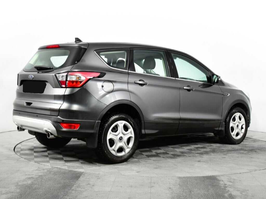 Ford Kuga с пробегом — 2017 год. Фото: #4