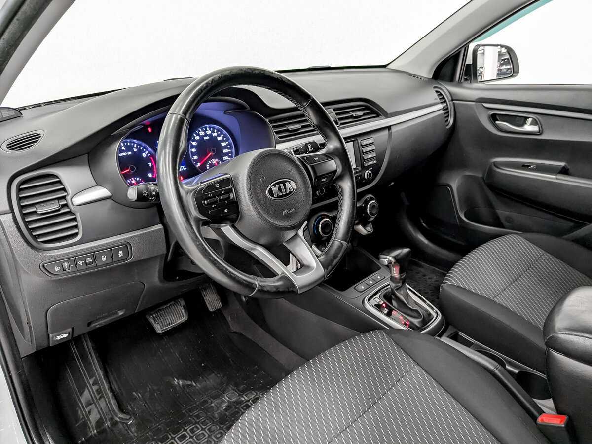 Kia Rio с пробегом — 2017 год. Фото: #15