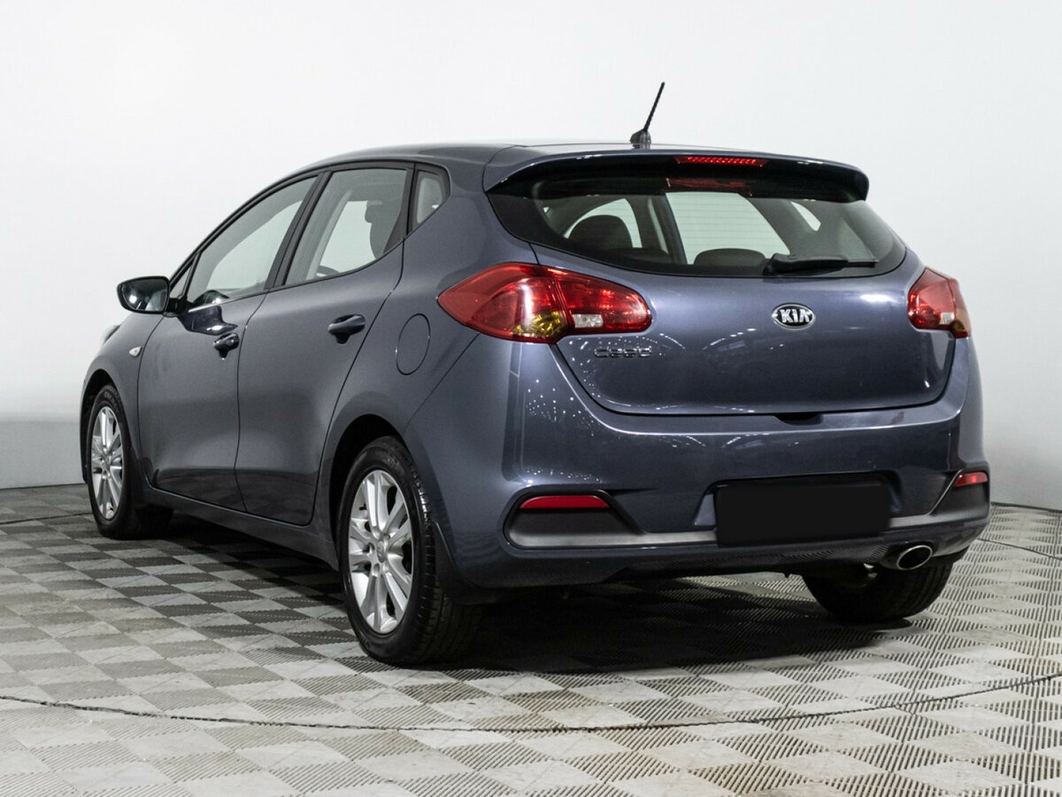 Kia Ceed с пробегом — 2015 год. Фото: #6