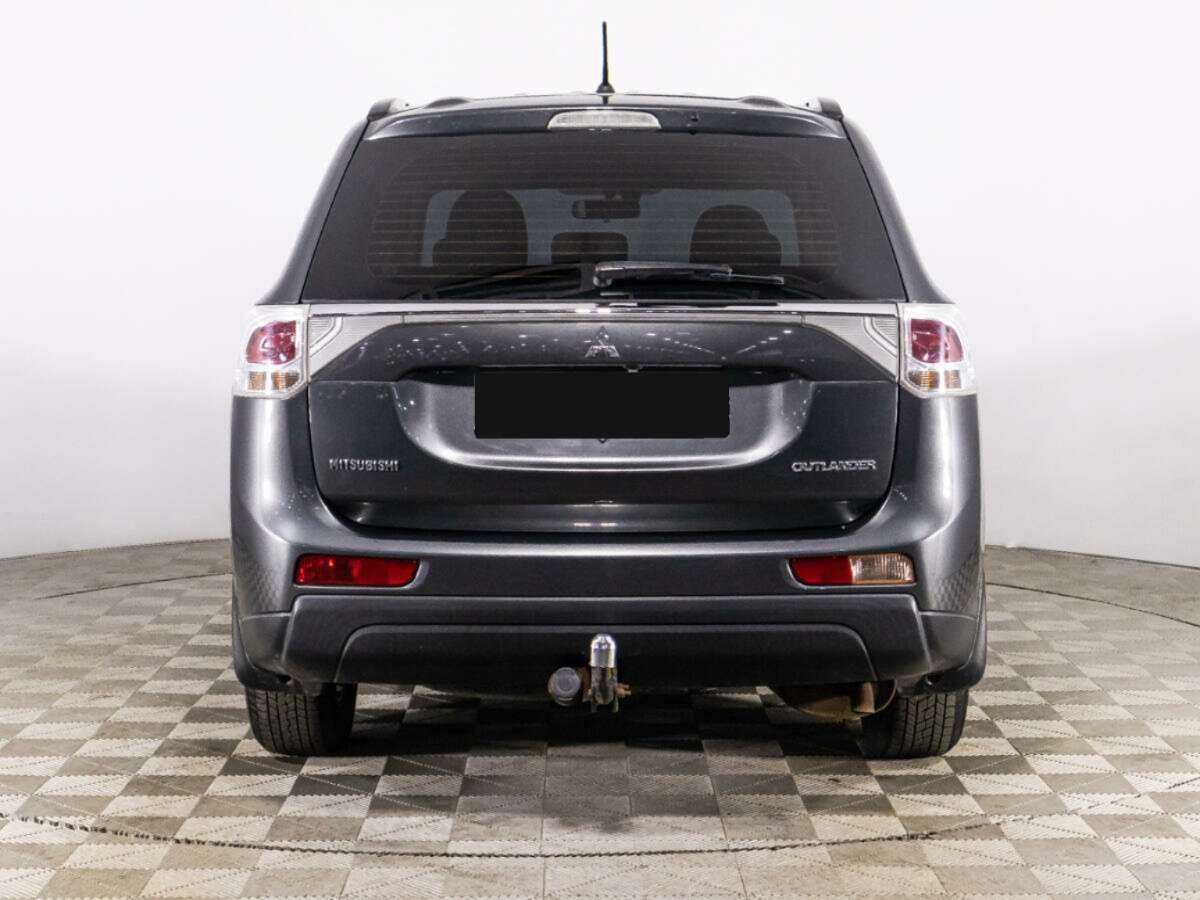 Mitsubishi Outlander с пробегом — 2013 год. Фото: #5