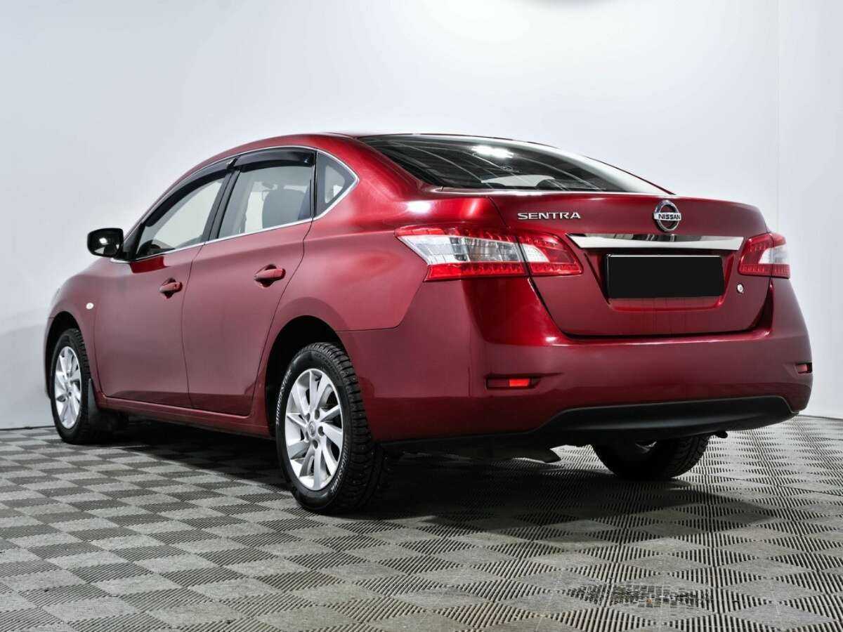 Nissan Sentra с пробегом — 2015 год. Фото: #5