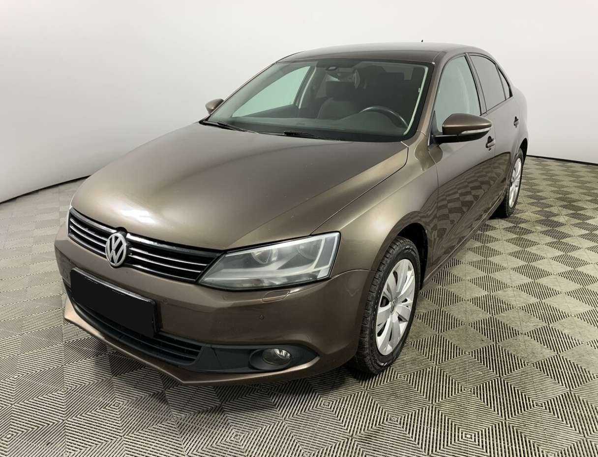 Volkswagen Jetta с пробегом — 2013 год. Фото: #0