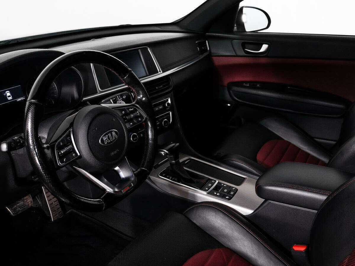 Kia Optima с пробегом — 2019 год. Фото: #8