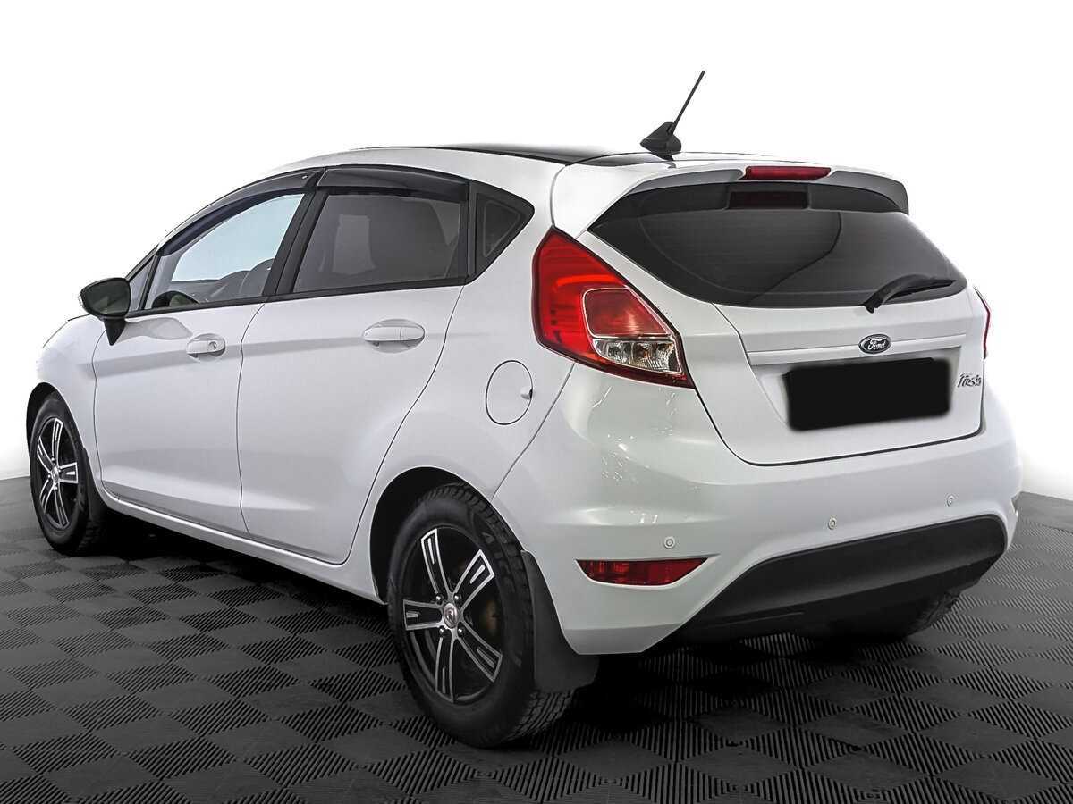 Ford Fiesta с пробегом — 2017 год. Фото: #6