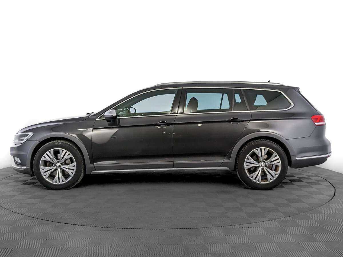 Volkswagen Passat с пробегом — 2018 год. Фото: #7